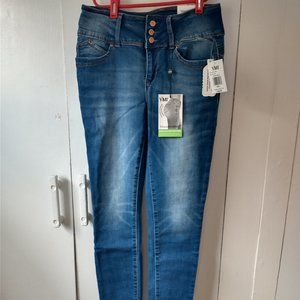 YMI Wannabettabutt Size 7 Mid-Rise Skinny Jeans Ocean Blue